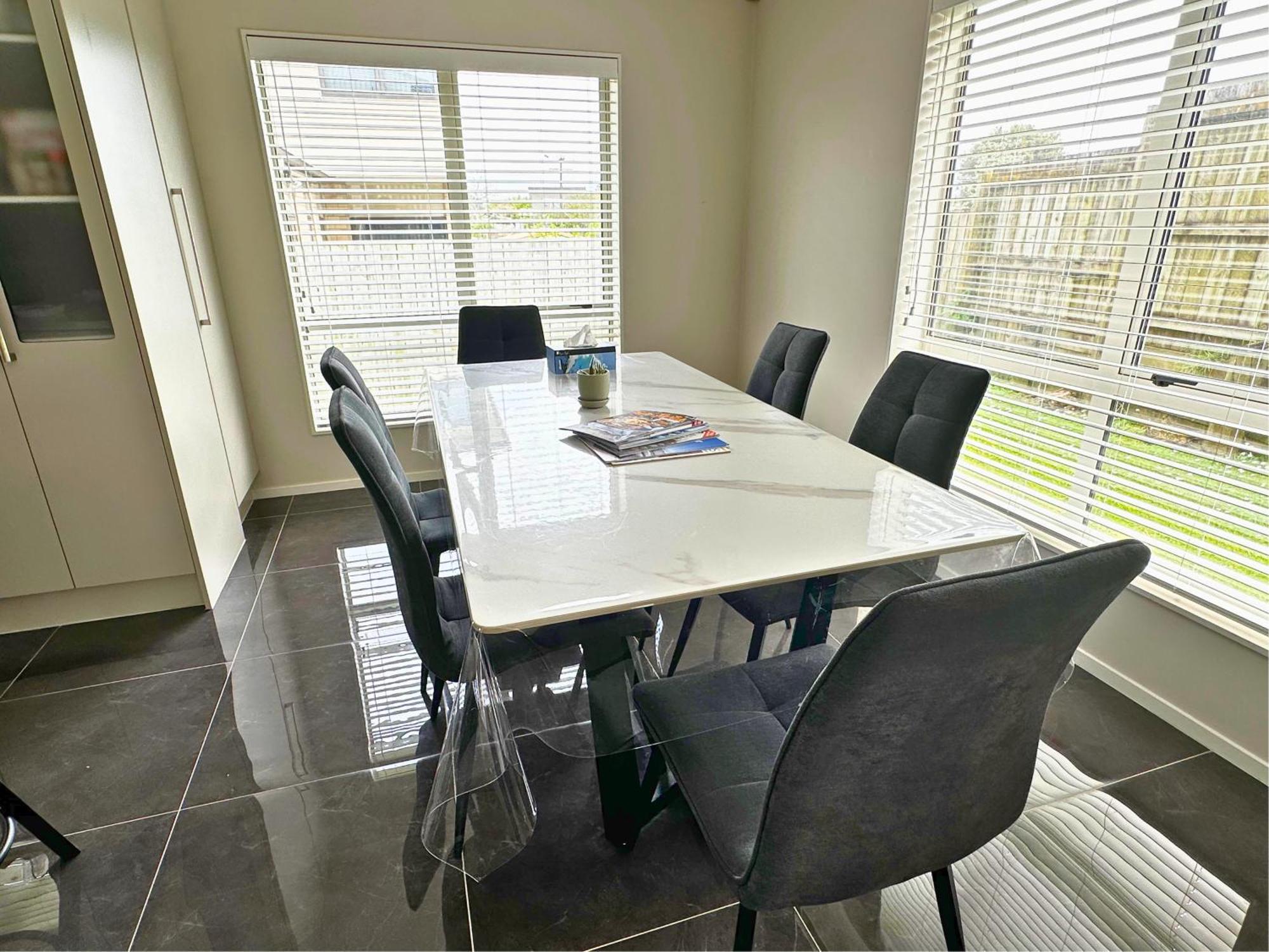Bright&Cozy Room - Homestay Style - On Street Parking Only โอ๊คแลนด์ ภายนอก รูปภาพ